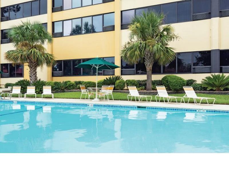 La Quinta By Wyndham New Orleans Airport Hotel Kenner Exterior foto