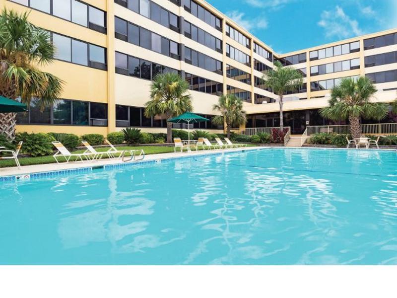 La Quinta By Wyndham New Orleans Airport Hotel Kenner Exterior foto